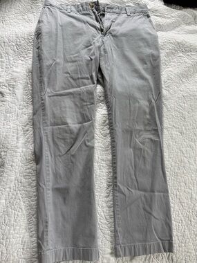 Vineyard Vines Light Gray Men's Chino Pants